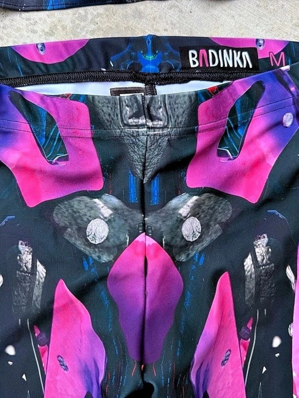 Badinka Cyberware Android Magenta Costume Crop Top & Pants Set Size Medium - Picture 5 of 5